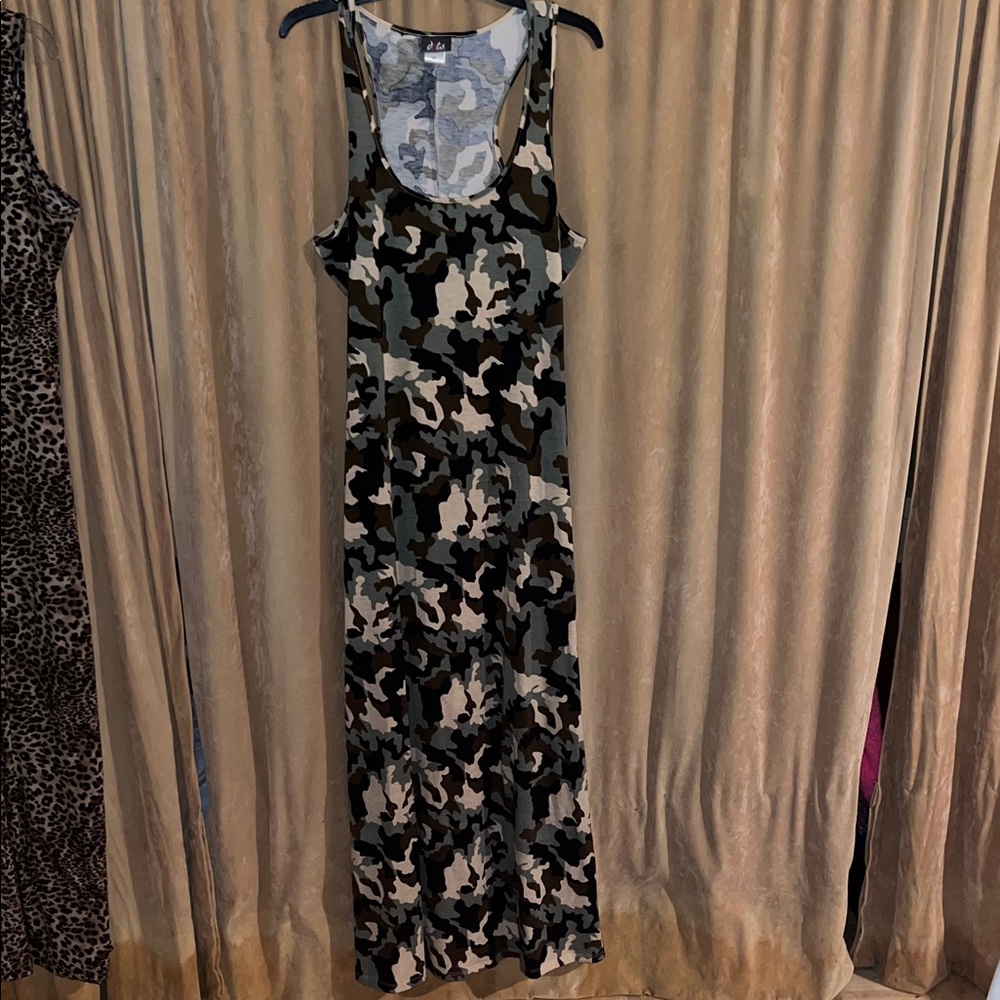 Dots Camouflage Maxi Dress